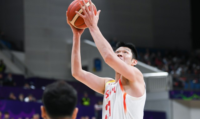 媒体人:中国男篮体型优势足够明显 日本办法不多只能博三分