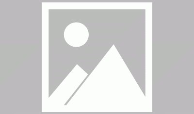这防守是要造越位？康西尔突然面前空无一人 底线突击战斧暴扣